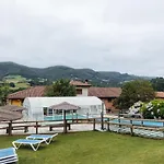 Hotel & De Mestas Mestas De Con