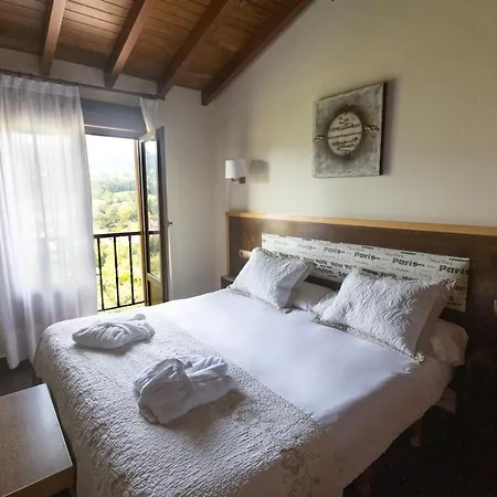 Hotel & De Mestas Mestas De Con