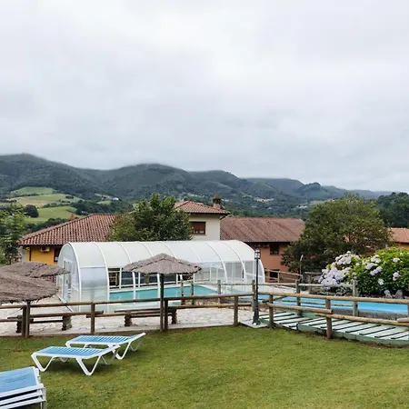 Ξενοδοχείο & De Mestas Mestas De Con