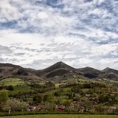 Ξενοδοχείο & De Mestas Mestas De Con