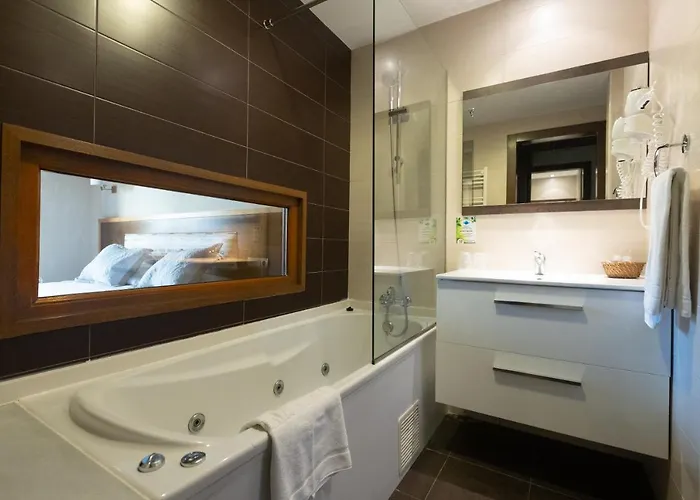 Hotel & De Mestas 3*